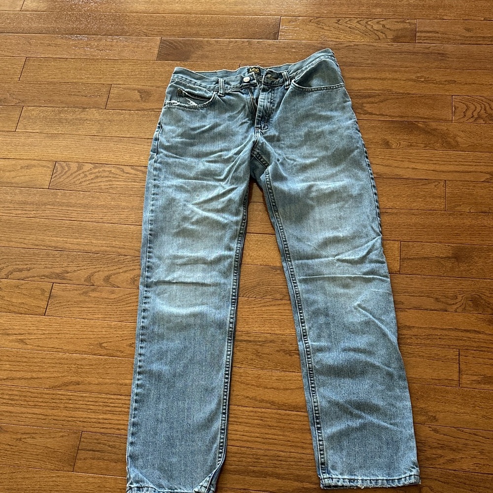 Classic Straight-Leg Denim Lee jeans